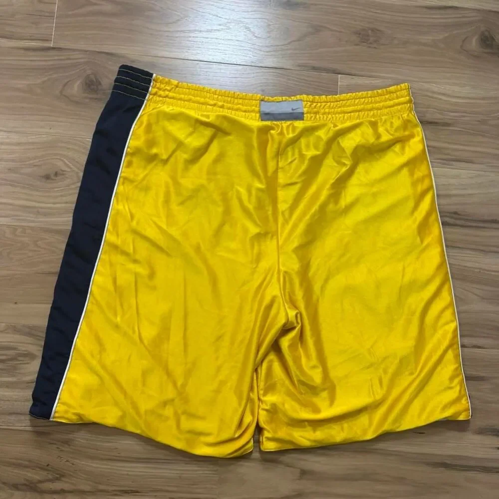 Vintage 00s Nike yellow/navy blue basketball reversible shorts embroidered XXL